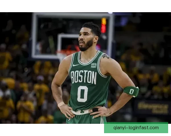 塔图姆用伤后恢复表现回应质疑 布朗透露队内会议达成一致决定以他为进攻核心